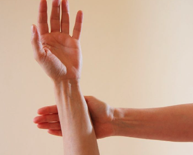 From Stress to Serenity: Transformational Kinesiology Techniques for a Healthier Mind and Body