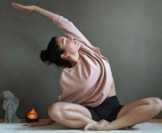 Yin Yoga and Beauty: The Mind-Body Connection That Transforms Your Appearance