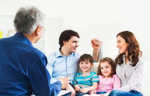 The Beauty of Healing Together: How Family Counselling Can Strengthen Bonds and Confidence