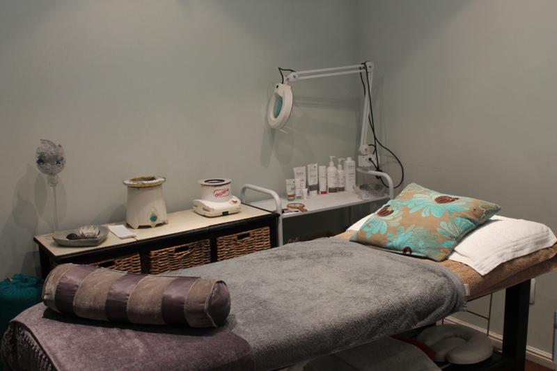 LA FEMME HEALTH & BEAUTY CLINIC  Full Body Waxing Services  Beauty4Me