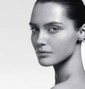 TRILIPO - RF FACE & NECK LIFT - Discover TriLipo Anti-Aging Treatment Immediate visible results Long-term measurable results Pleasant, non-surgical treatment Quick and simple lunchtime solution Suitable for all skin types and colour Clinically proven No d